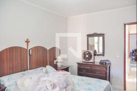 Quarto 1 de casa à venda com 2 quartos, 200m² em Taboão, São Bernardo do Campo