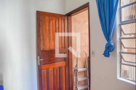 Casa à venda com 200m², 2 quartos e 2 vagasQuarto 3