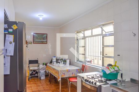 Casa à venda com 200m², 2 quartos e 2 vagasCozinha