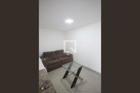 Casa de condomínio à venda com 300m², 5 quartos e 2 vagashall das Suítes