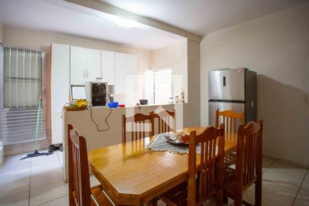 Casa à venda com 185m², 2 quartos e 2 vagasSala de Jantar