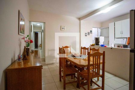 Casa à venda com 185m², 2 quartos e 2 vagasSala de Jantar