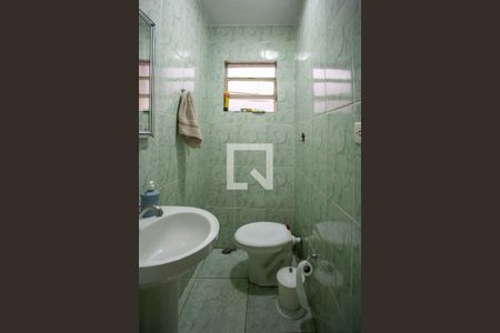 Casa à venda com 185m², 2 quartos e 2 vagasBanheiro 2