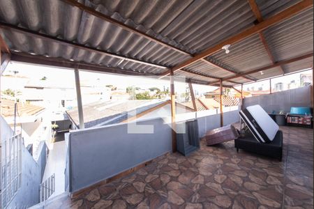 Casa à venda com 168m², 3 quartos e 2 vagasQuintal