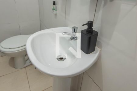 Casa à venda com 168m², 3 quartos e 2 vagasBanheiro Social
