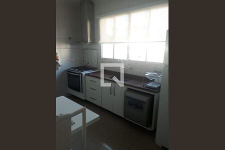 Casa à venda com 3 quartos, 260m² em Jardim das Vertentes, São Paulo