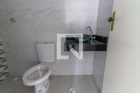 Apartamento à venda com 34m², 2 quartos e sem vaga Apartamento à venda com 34m², 2 quartos e sem vagaBanheiro