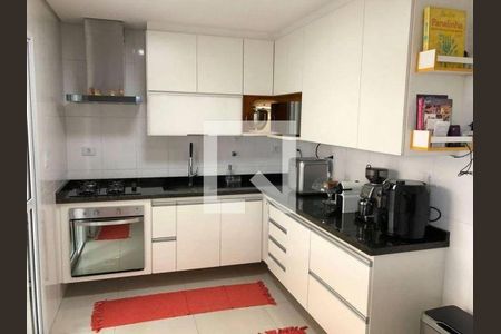 Casa à venda com 3 quartos, 134m² em Vila Osasco, Osasco