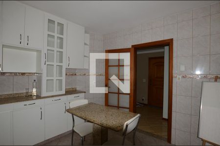 Apartamento para alugar com 140m², 3 quartos e 1 vagaCozinha