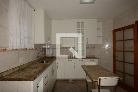 Apartamento para alugar com 140m², 3 quartos e 1 vagaCozinha