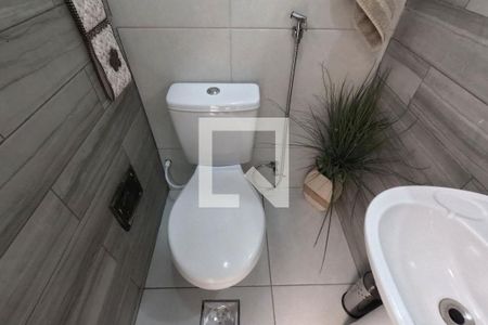 Apartamento para alugar com 147m², 3 quartos e 3 vagasBanheiro de Serviço