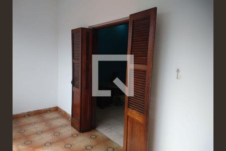 Casa à venda com 4 quartos, 300m² em Ipiranga, São Paulo