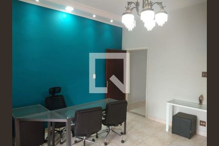 Casa à venda com 4 quartos, 300m² em Ipiranga, São Paulo