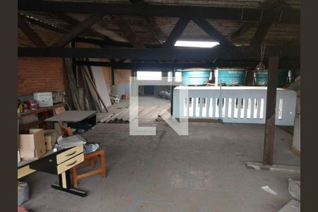 Casa à venda com 4 quartos, 300m² em Ipiranga, São Paulo