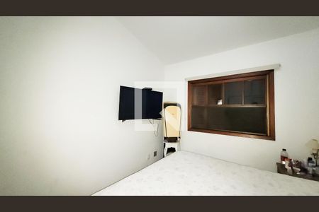 Casa de condomínio à venda com 206m², 4 quartos e 6 vagasSuíte