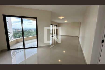 Apartamento para alugar com 4 quartos, 150m² em Vila Suzana, São Paulo