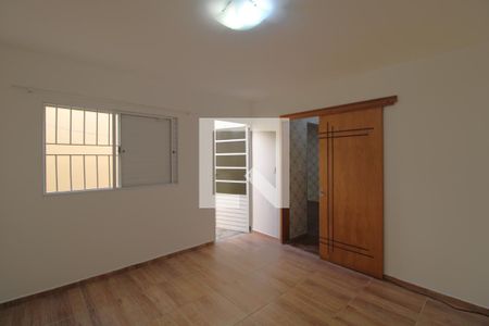 Quarto 2 de casa para alugar com 2 quartos, 70m² em Interlagos, São Paulo