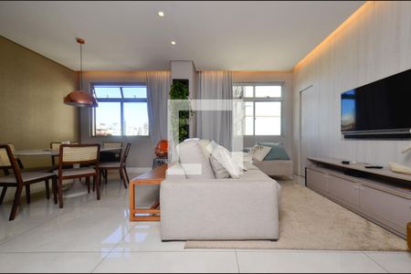 Sala de estar de apartamento para alugar com 3 quartos, 140m² em Santo Agostinho, Belo Horizonte