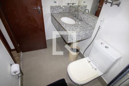 Apartamento para alugar com 68m², 2 quartos e 1 vagaBanheiro quarto 1