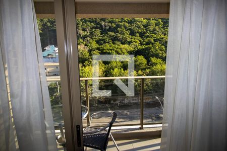 Apartamento para alugar com 68m², 2 quartos e 1 vagaVaranda