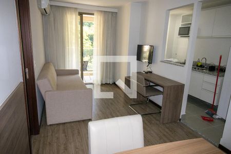 Sala de apartamento para alugar com 2 quartos, 68m² em Camorim, Rio de Janeiro