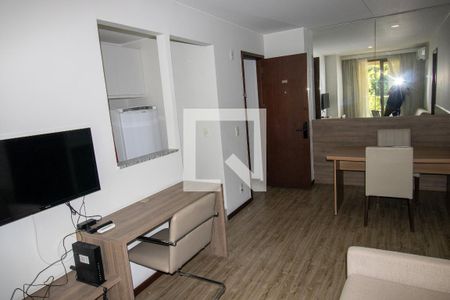 Sala de apartamento para alugar com 2 quartos, 68m² em Camorim, Rio de Janeiro