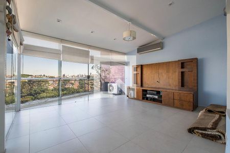 Cobertura de apartamento à venda com 2 quartos, 198m² em Vila Madalena, São Paulo