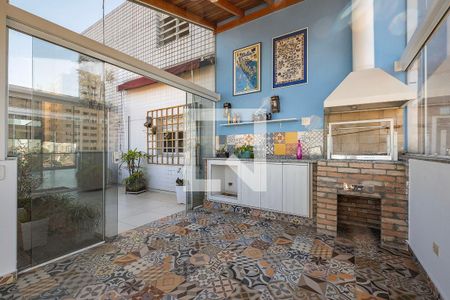 Apartamento à venda com 198m², 2 quartos e 3 vagasCobertura