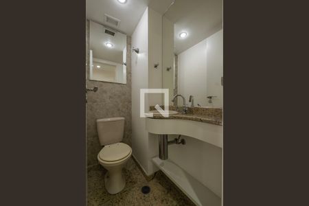 Apartamento à venda com 198m², 2 quartos e 3 vagasLavabo