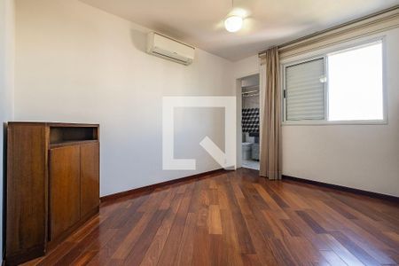 Apartamento à venda com 198m², 2 quartos e 3 vagasSuíte