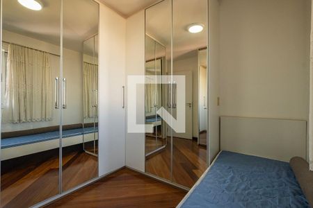 Apartamento à venda com 198m², 2 quartos e 3 vagasQuarto 2