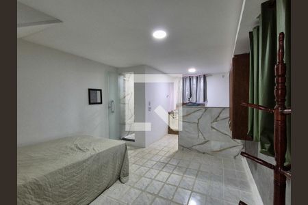 Quarto de casa à venda com 1 quarto, 45m² em Recreio dos Bandeirantes, Rio de Janeiro