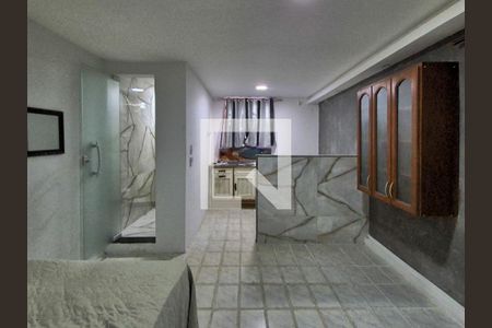 Quarto de casa à venda com 1 quarto, 45m² em Recreio dos Bandeirantes, Rio de Janeiro