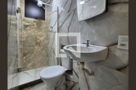 Banheiro de casa à venda com 1 quarto, 45m² em Recreio dos Bandeirantes, Rio de Janeiro