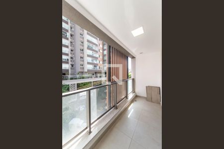 Varanda de kitnet/studio à venda com 1 quarto, 30m² em Jardim das Acácias, São Paulo