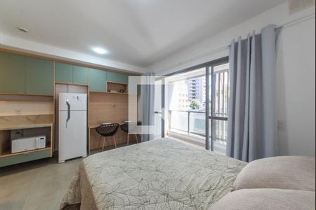 Quarto de kitnet/studio à venda com 1 quarto, 30m² em Jardim das Acácias, São Paulo