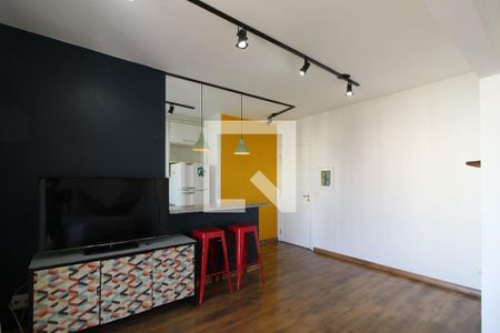 Sala/Cozinha de kitnet/studio à venda com 1 quarto, 43m² em Jardim Europa, São Paulo