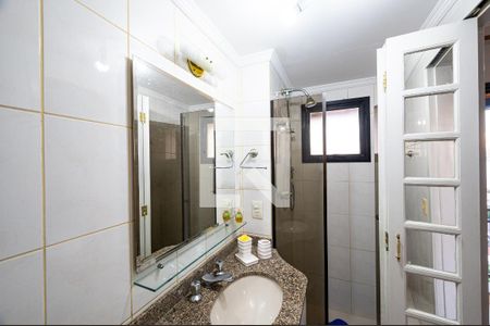 Banheiro da Suíte de apartamento para alugar com 2 quartos, 52m² em Saúde, São Paulo