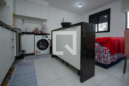 Apartamento à venda com 34m², 1 quarto e sem vagaCozinha - Armários