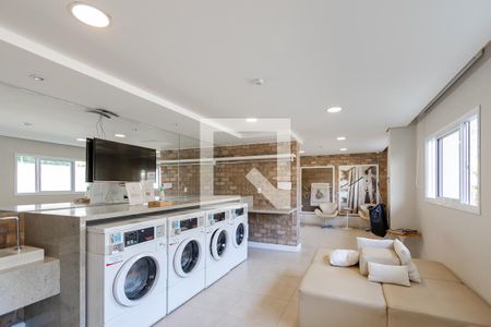 Studio para alugar com 31m², 1 quarto e 1 vaga Studio para alugar com 31m², 1 quarto e 1 vagaLavanderia