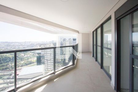 Apartamento à venda com 365m², 4 quartos e 6 vagasVaranda Suíte 1