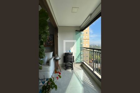 Varanda de apartamento para alugar com 2 quartos, 62m² em Alphaville Empresarial, Barueri
