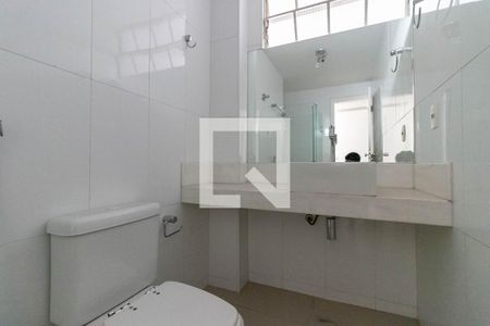 Apartamento à venda com 130m², 3 quartos e 2 vagasBanheiro 
