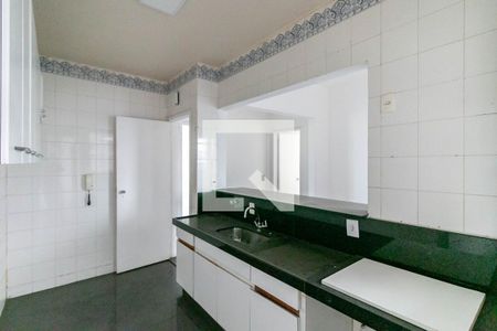 Apartamento à venda com 130m², 3 quartos e 2 vagasCozinha