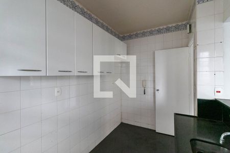 Apartamento à venda com 130m², 3 quartos e 2 vagasCozinha
