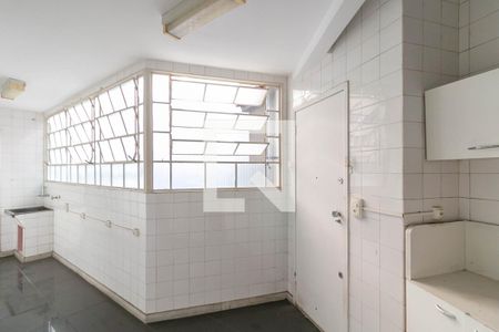 Apartamento à venda com 130m², 3 quartos e 2 vagasÁrea de Serviço