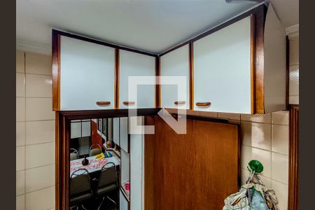 Apartamento à venda com 109m², 4 quartos e 2 vagas Apartamento à venda com 109m², 4 quartos e 2 vagasÁrea de Serviço