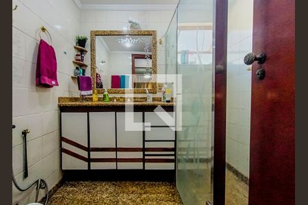 Apartamento à venda com 109m², 4 quartos e 2 vagas Apartamento à venda com 109m², 4 quartos e 2 vagasBanheiro do Quarto 4