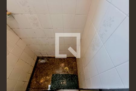 Apartamento à venda com 109m², 4 quartos e 2 vagas Apartamento à venda com 109m², 4 quartos e 2 vagasBanheiro Social