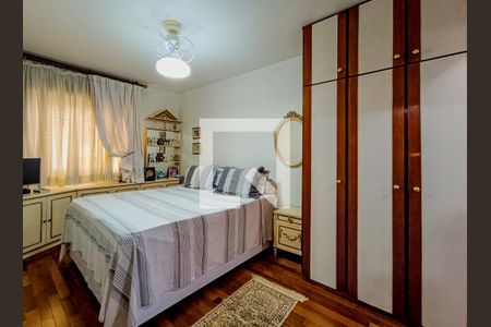 Apartamento à venda com 109m², 4 quartos e 2 vagas Apartamento à venda com 109m², 4 quartos e 2 vagasQuarto 4 - Suíte